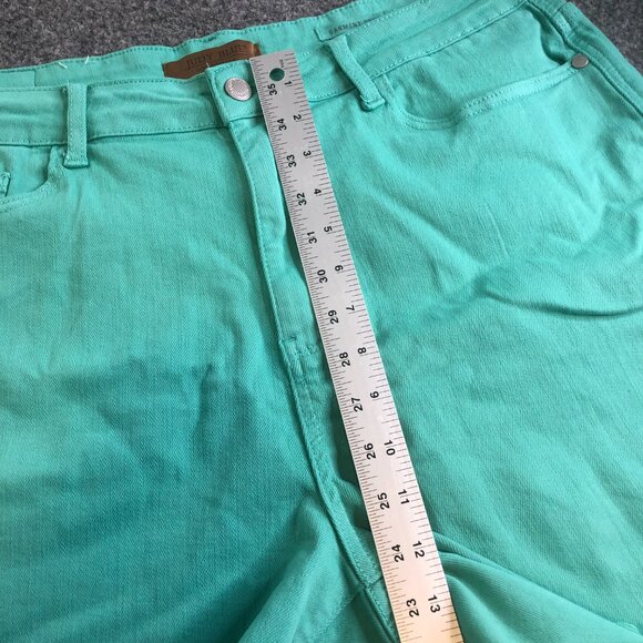 Judy Blue Shorts Womens 3XL Mint Green Garment Dyed Denim Mom Relaxed Plus - Picture 5 of 9